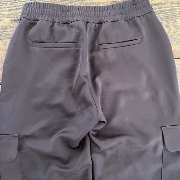 Banana Republic Joggers - Picture 5 of 7